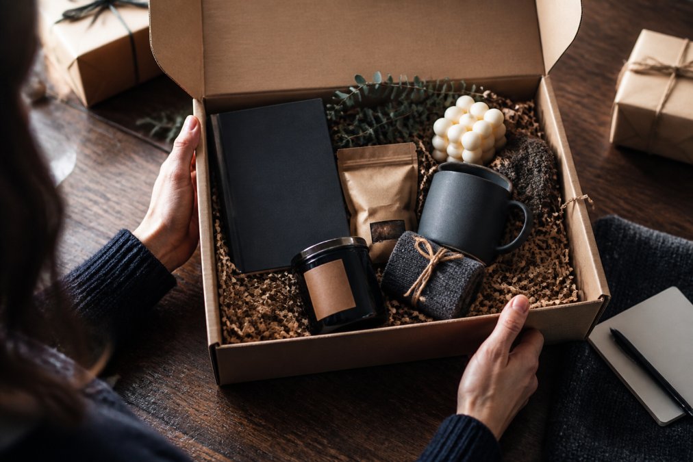 Why Curated Gift Boxes Are Better: A Gift Giver's Guide